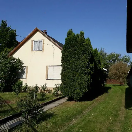 Lilla Apartman Alloggio in famiglia *