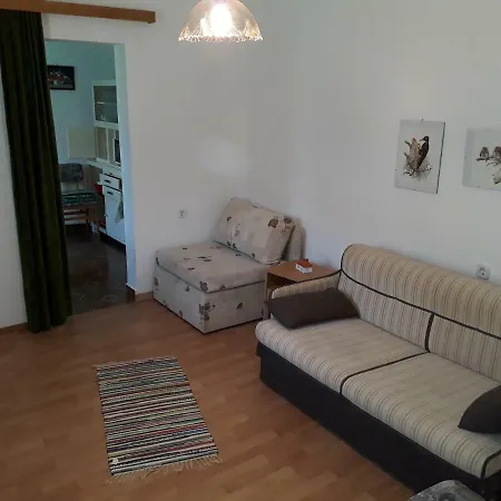Lilla Apartman