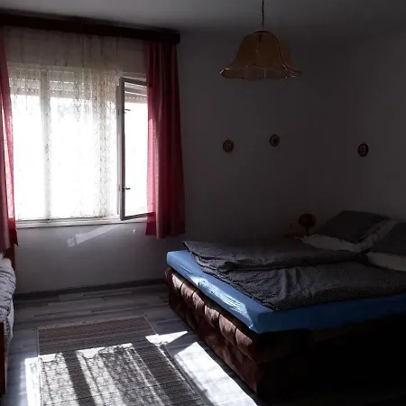 Lilla Apartman Balatonberény